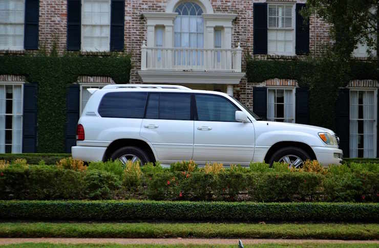The Surge of High-Performance SUVs in the Automotive World